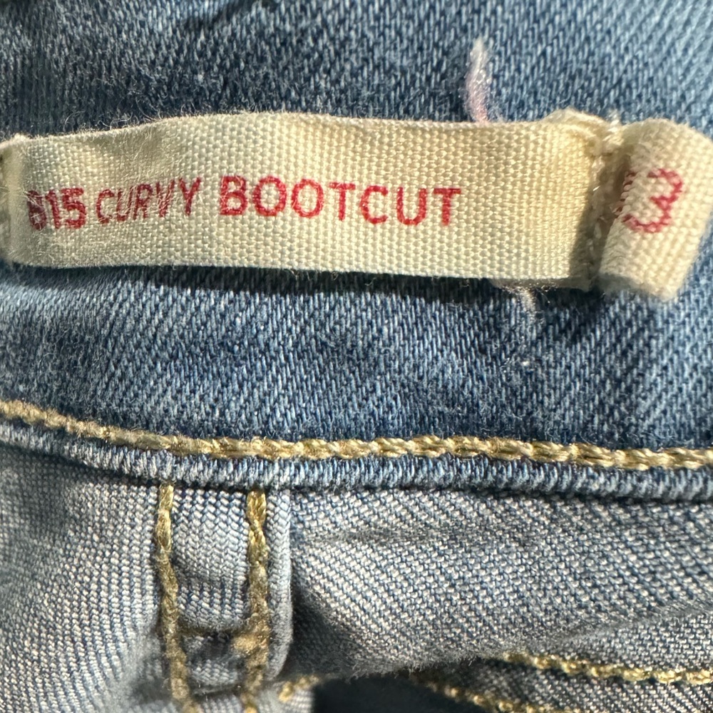Levi's Light Blue Bootcut Jeans - Picture 6 of 6